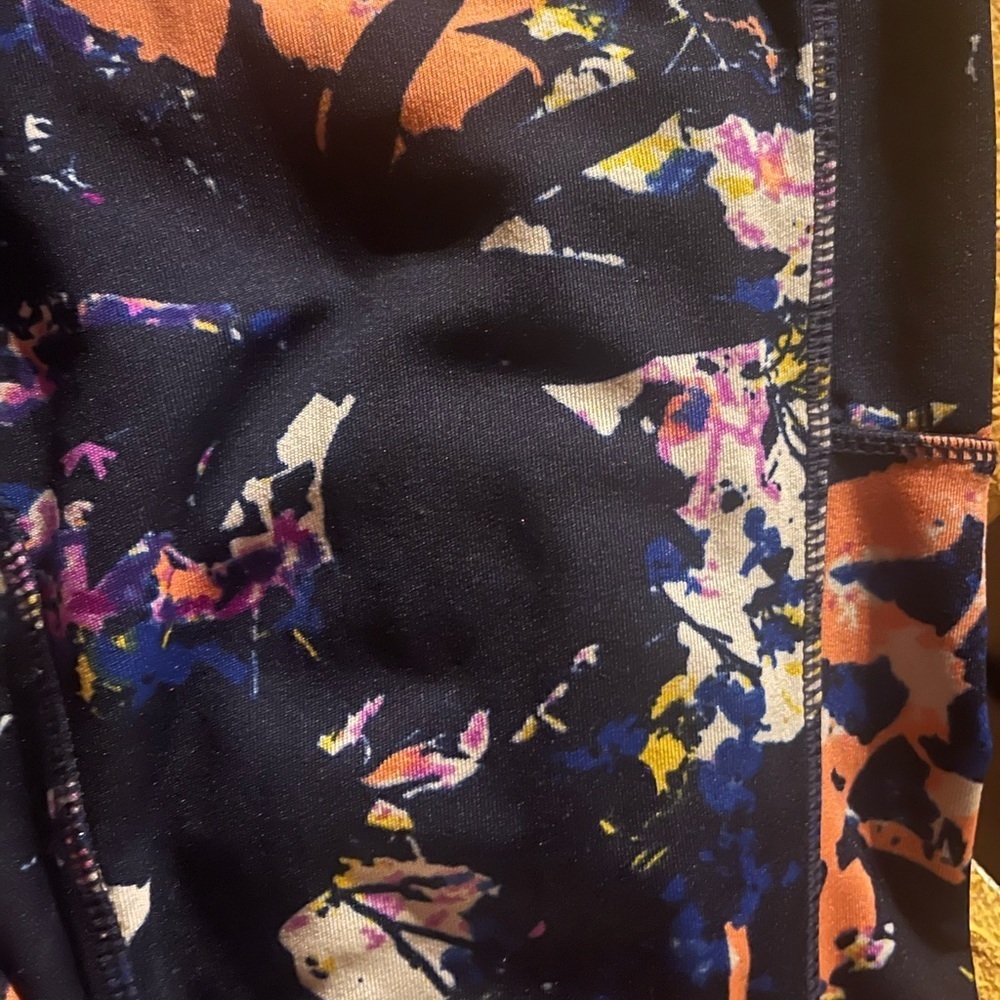 POP Fit Dark Blue Leggings with Floral Accents and Nike purple Shirt - Picture 3 of 7